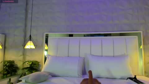 Snapshot of cailynbrowm chatting on January 28, 4:08 am CailynBrown online show from January 28, 4:08 am