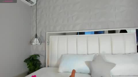 Snapshot of cailynbrowm chatting on January 30, 4:06 am CailynBrown online show from January 30, 4:06 am