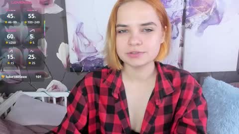Snapshot of caitlin_crazy chatting on October 10, 8:19 am Gina online show from October 10, 8:19 am