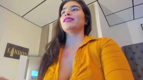 caitlingomez0 online show from December 1, 1:36 pm