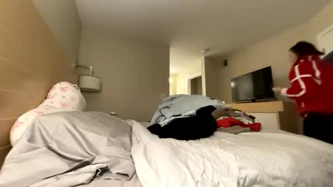 The Cali Cambri online show from March 25, 3:26 pm