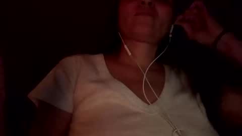 calishop1 online show from March 2, 4:01 am