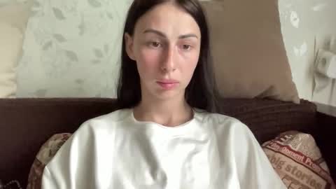 Anna online show from April 19, 6:10 pm