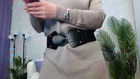 camelia_lillie online show from November 10, 3:34 am