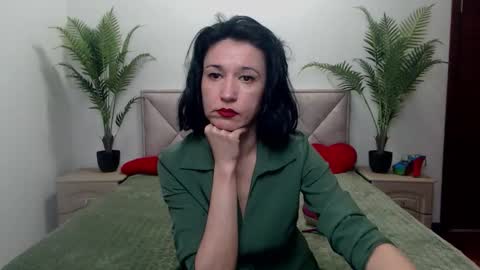 Cameronenns online show from November 27, 8:06 am