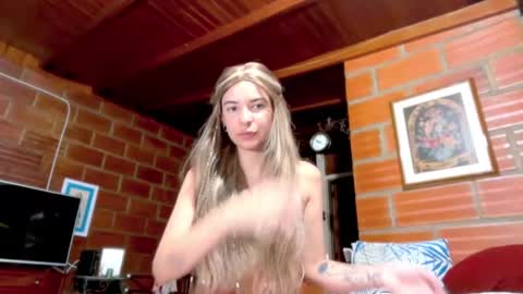 Snapshot of camii19y chatting on September 22, 11:14 pm Camii online show from September 22, 11:14 pm