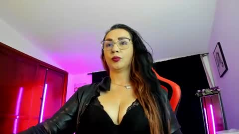 camila_bj online show from July 20, 10:43 pm