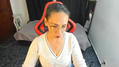 camila_bj online show from May 4, 3:10 am