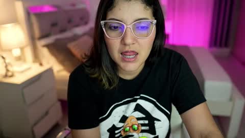 Camila buitrago online show from February 11, 12:59 am