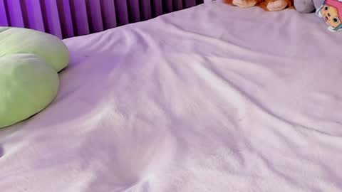 Snapshot of camila_matinez_ chatting on January 23, 11:26 pm Camila online show from January 23, 11:26 pm
