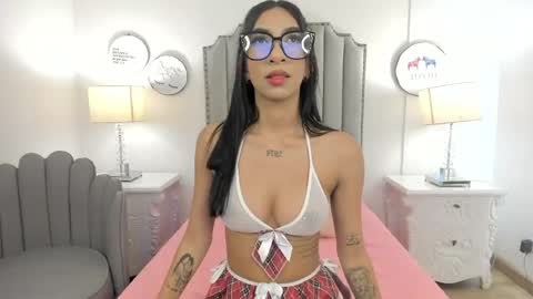camila sunsen online show from May 13, 1:22 am