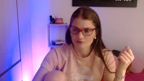 Camila ventura online show from May 31, 9:05 pm