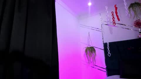 camilla_miller01 online show from February 13, 11:06 pm