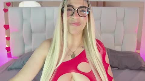 Camille online show from March 30, 1:22 pm