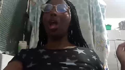Candy online show from May 8, 5:54 am