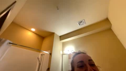 candicegurley1993 online show from January 18, 1:46 am