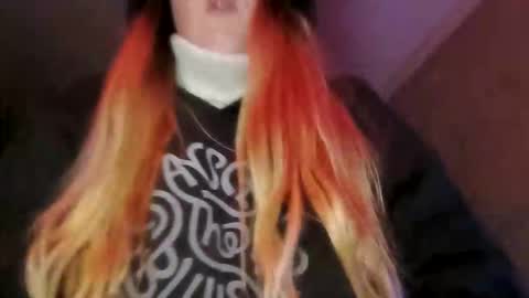 Candi online show from November 12, 7:50 am