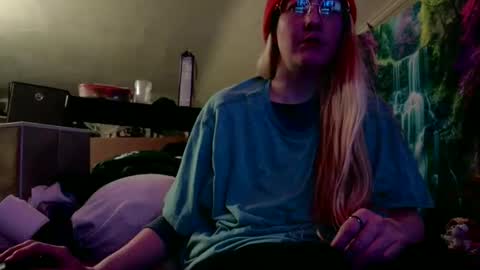 Candi online show from March 19, 4:17 am