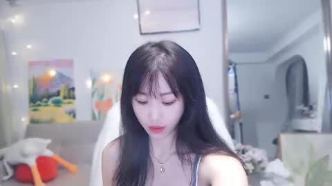 candy8998 online show from February 5, 9:29 pm