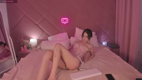 Candy online show from July 19, 10:17 am