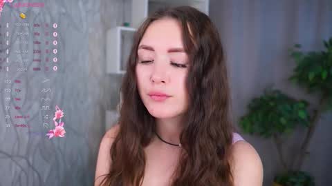 Snapshot of candy_leya chatting on October 19, 5:20 am Leya online show from October 19, 5:20 am