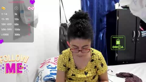 candy_val online show from January 8, 7:23 am