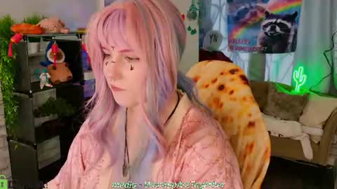 Mary online show from June 29, 1:23 am