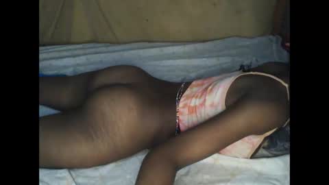 Snapshot of candybrown001 chatting on September 19, 7:46 pm candybrown001 online show from September 19, 7:46 pm