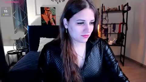 Sofia online show from November 18, 12:44 am