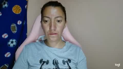 candymilfff online show from May 9, 4:14 am