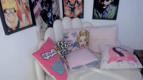 candytyler_ online show from September 12, 2:24 pm