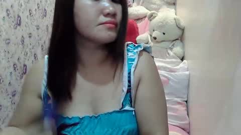 candyyonah03 online show from May 10, 9:39 pm