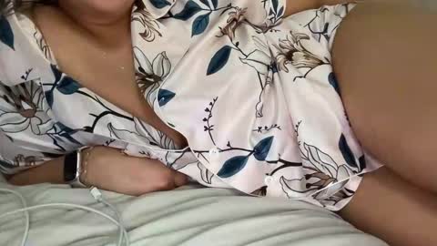 Cara Bou online show from February 28, 4:01 am