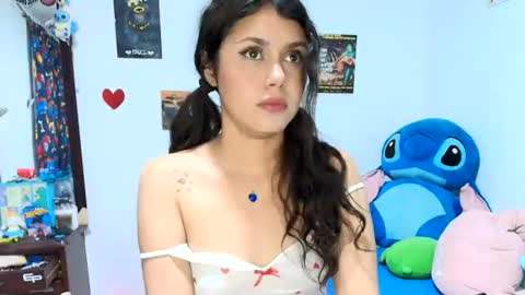      ing  online show from August 4, 12:27 am