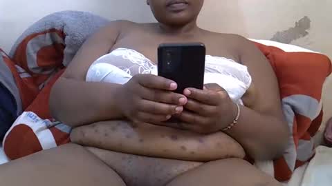 caramel_flames online show from November 19, 10:48 am