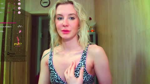 caramel online show from April 11, 10:02 pm