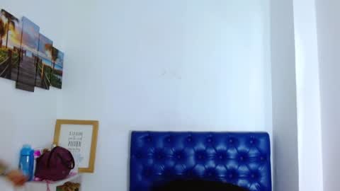 Snapshot of carla_beer chatting on January 21, 11:46 am Carla online show from January 21, 11:46 am