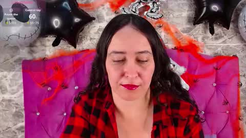 Snapshot of carla_naugthy_ chatting on October 16, 3:58 pm Carla online show from October 16, 3:58 pm