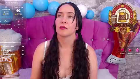 Snapshot of carla_naugthy_ chatting on October 4, 4:11 pm Carla online show from October 4, 4:11 pm