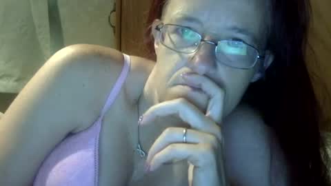carleeswoman08 online show from July 1, 11:42 am
