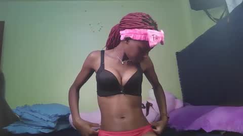 Snapshot of carlex_ chatting on October 17, 8:12 pm carlex_ online show from October 17, 8:12 pm