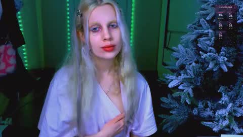 carmen__crybaby online show from December 16, 1:50 pm