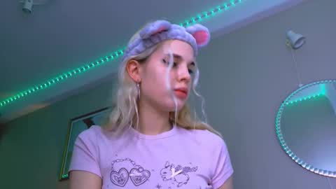 carmen__crybaby online show from November 14, 2:22 am