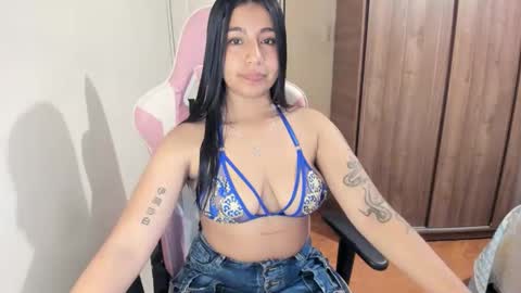 carol gomez73 online show from May 5, 7:44 am