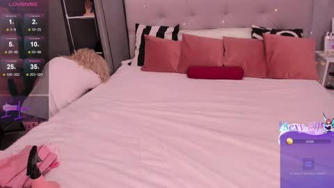 carol_may_ online show from January 26, 5:13 am