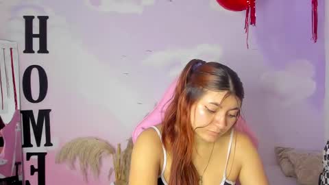 Snapshot of carolay759687 chatting on February 26, 3:25 am carolay759687 online show from February 26, 3:25 am