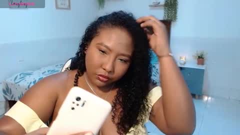 Snapshot of caroldelatorre chatting on October 20, 1:47 pm Carol de la torre online show from October 20, 1:47 pm