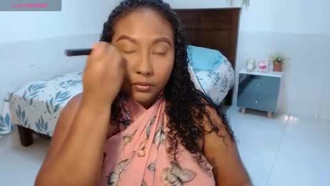 Snapshot of caroldelatorre chatting on September 26, 7:11 pm Carol de la torre online show from September 26, 7:11 pm