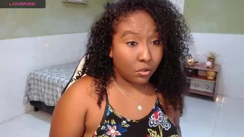 Snapshot of caroldelatorre chatting on March 4, 9:54 pm Carol de la torre online show from March 4, 9:54 pm
