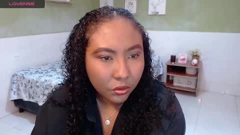 Snapshot of caroldelatorre chatting on February 20, 10:04 pm Carol de la torre online show from February 20, 10:04 pm